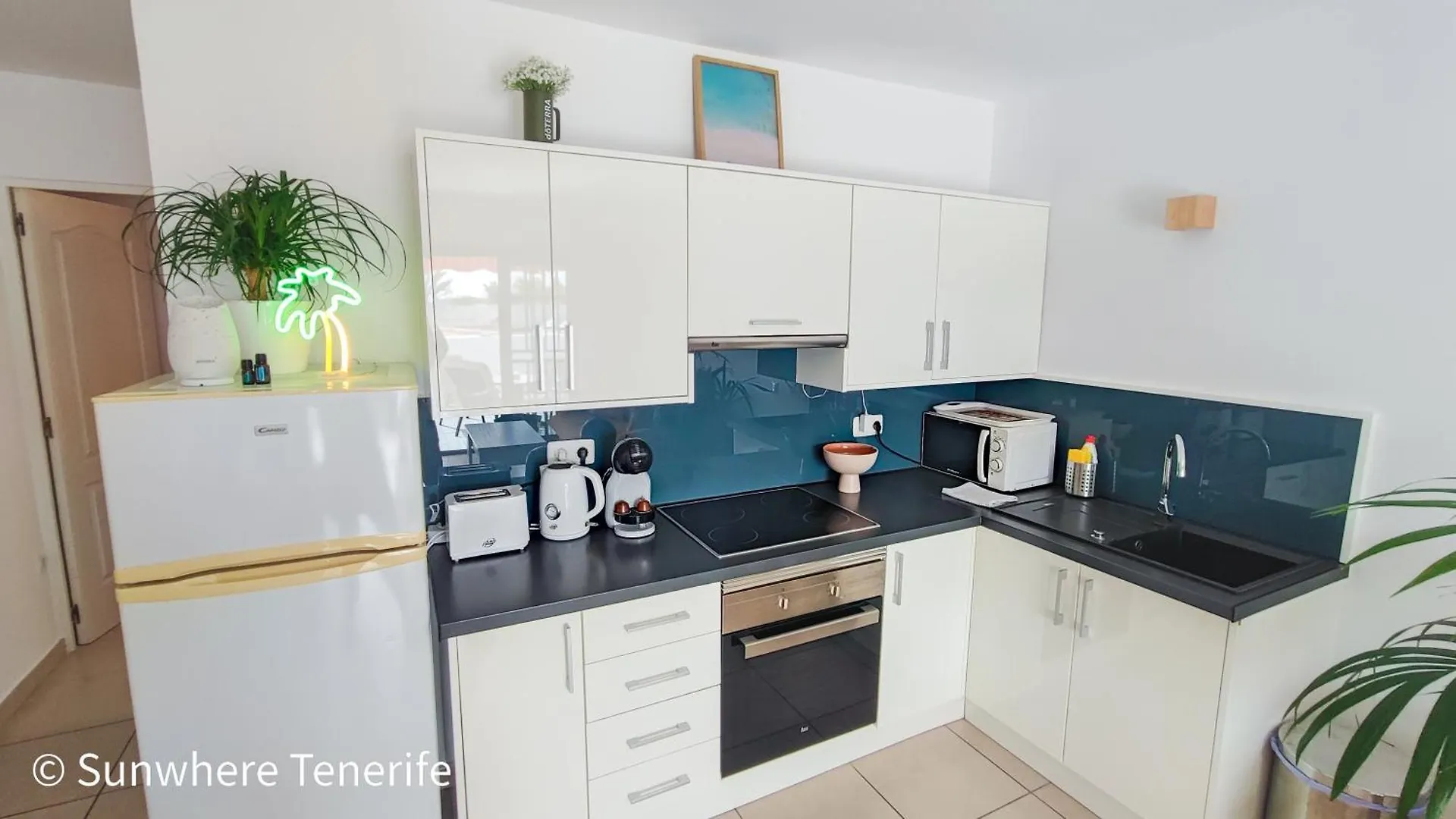 Primavera Apartment By The Beach Costa Adeje Spagna